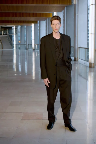 Look 19